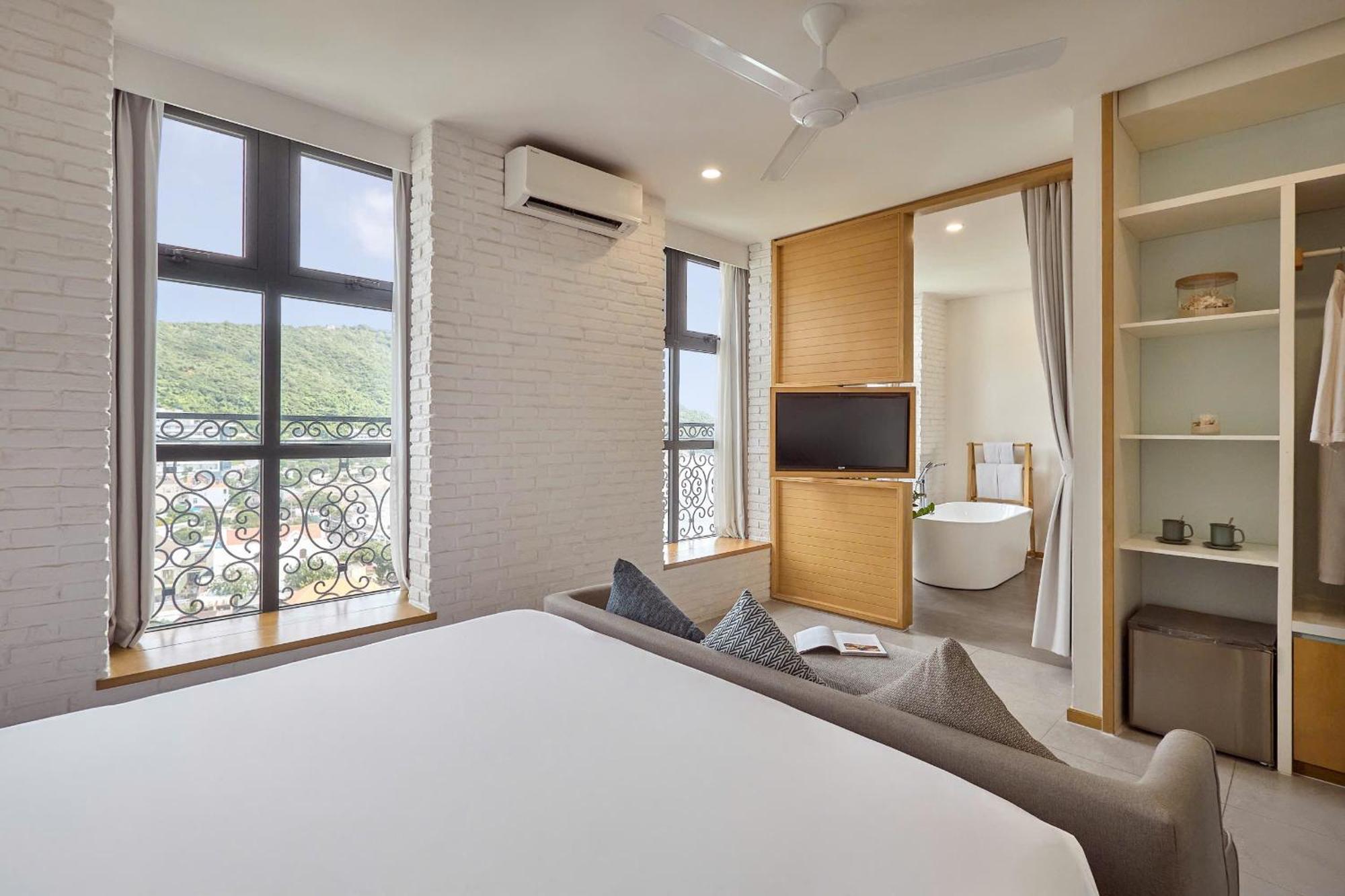 Skool Plus Vung Tau Exteriör bild